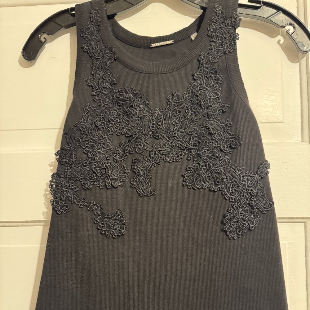 Tahari Black tank top size s
